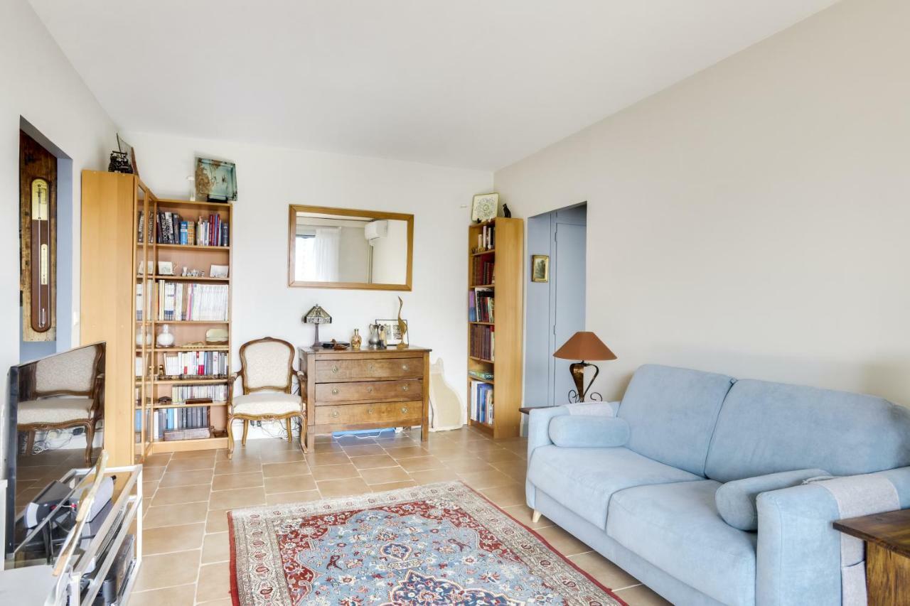 Charming Apartment With Terrace By Weekome 巴黎 外观 照片